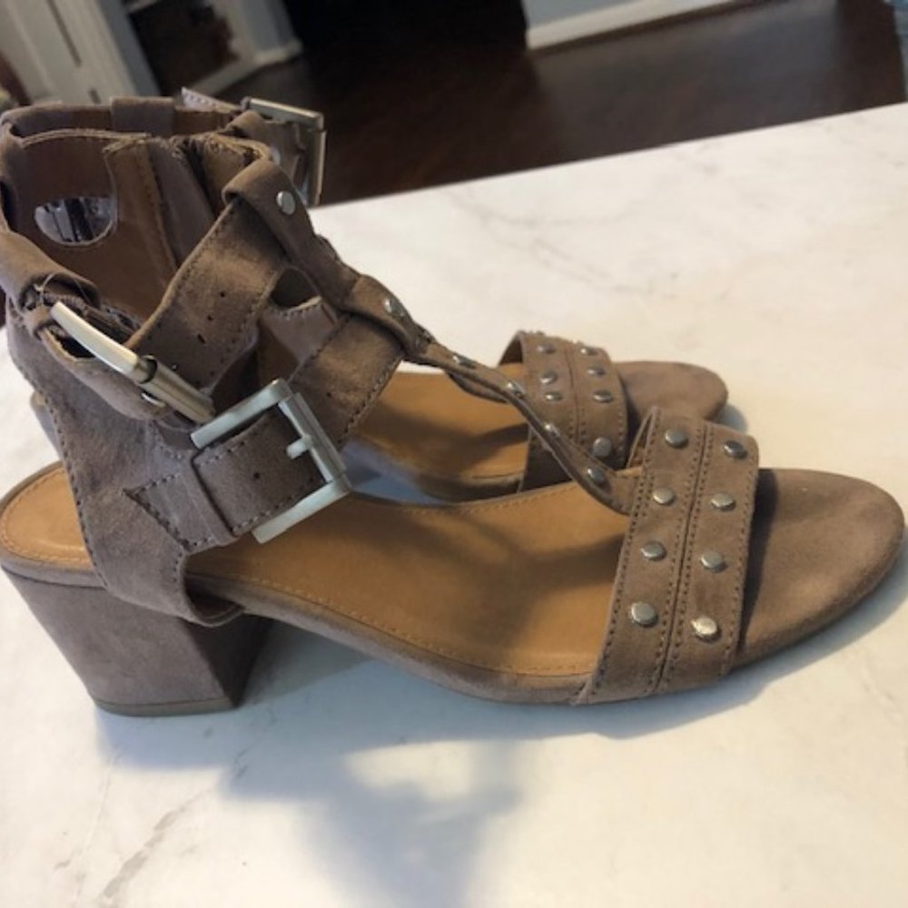 Gladiator style zip-up Sandals